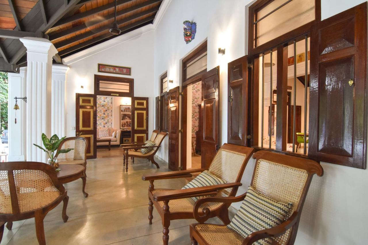 The Pineapple Villa Gampaha Exteriör bild